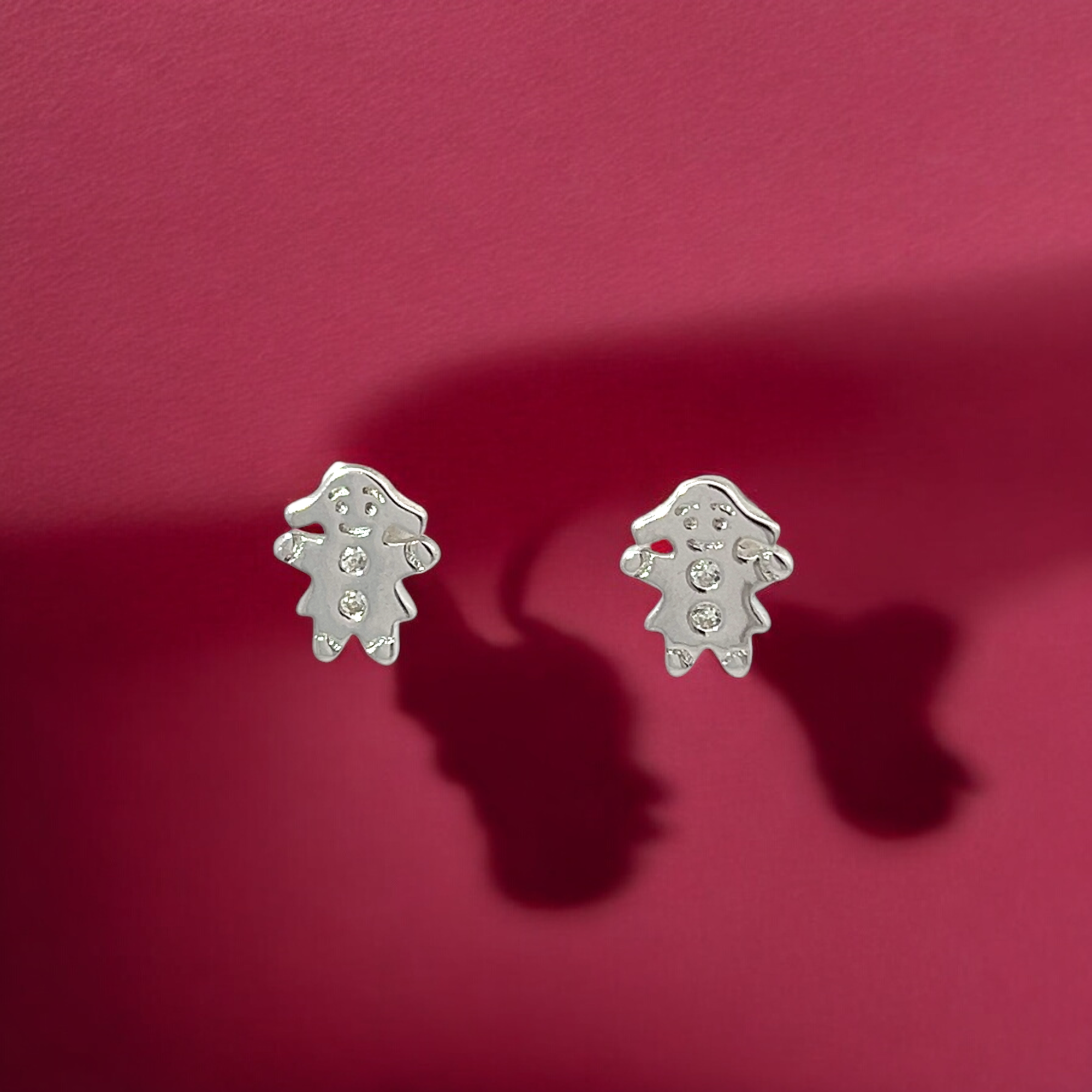 PurpleLuck Resse 925 Silver Earrings. Cute and simple studs for Girls. Gift for Girlfriend. Romantic gift