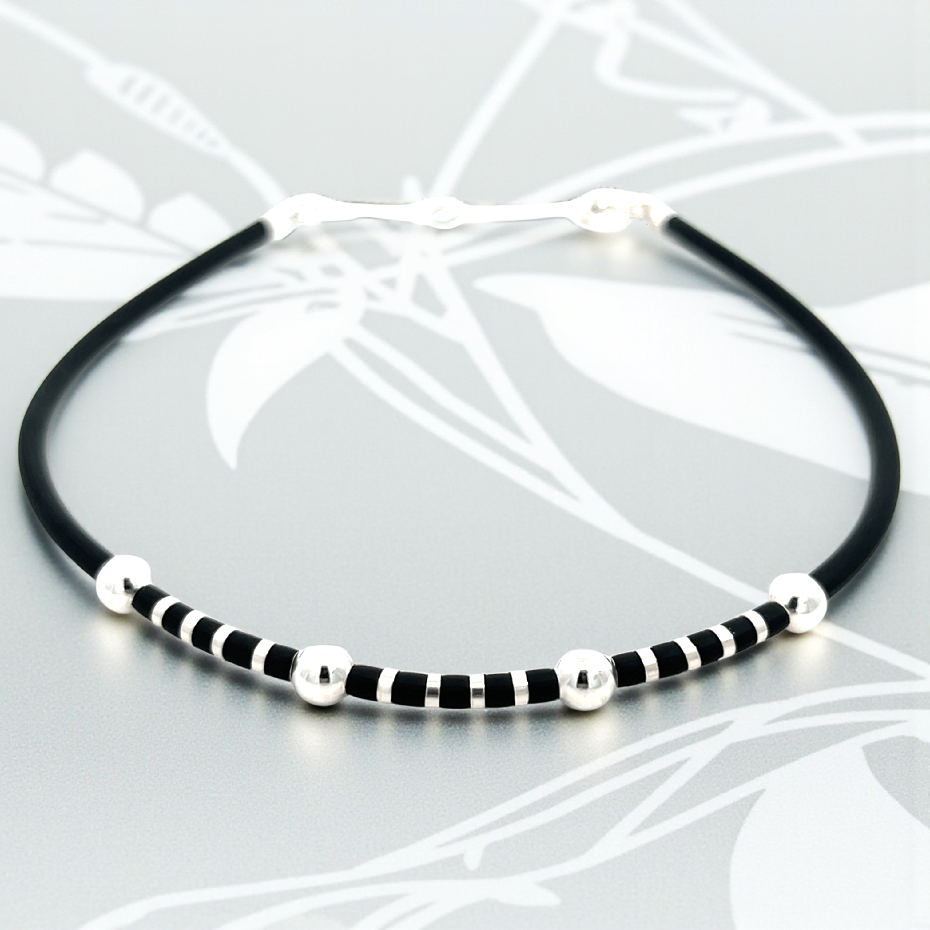 Purpleluck Nocturne Muse 925 Silver Anklet traditional black anklet for women. Trendy and minimal anklet for daily wear