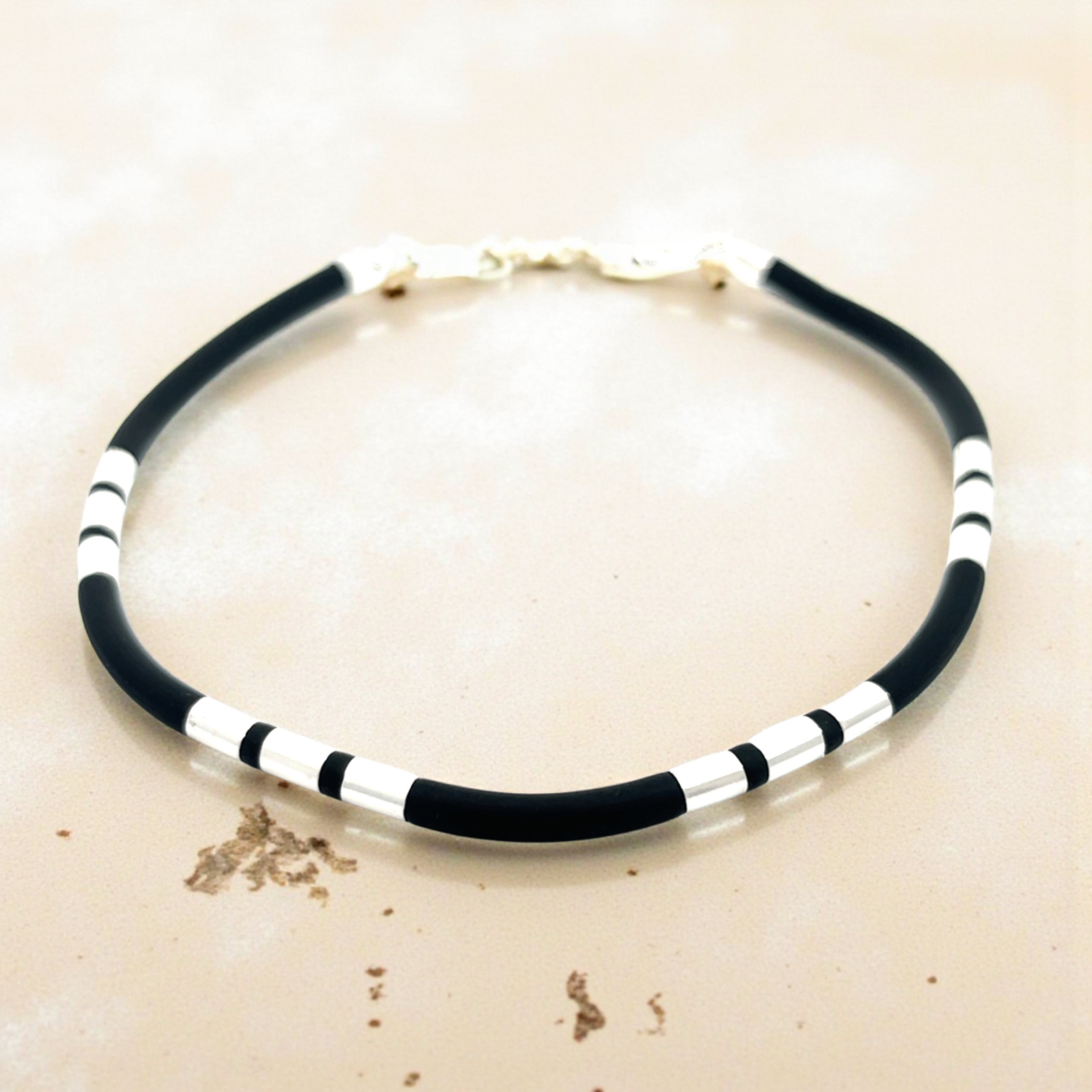 Purpleluck Midnight Aura 925 Silver Anklet. Trendy and traditional anklet for women. Romantic gift. Everyday wear