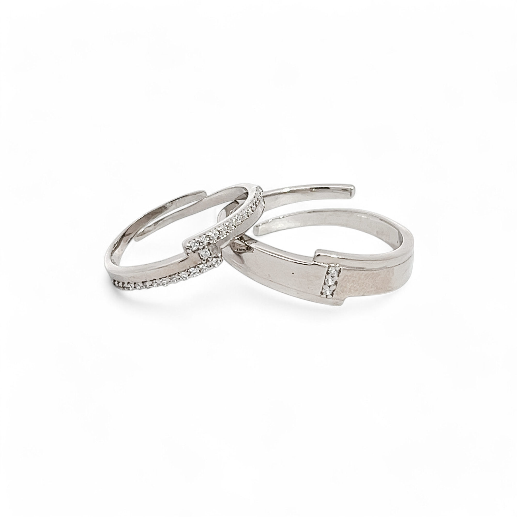 PurpleLuck Kendall Silver Couple Bands. Sterling Silver Gifting rings for man and women. Wedding gift, Anniversary gift