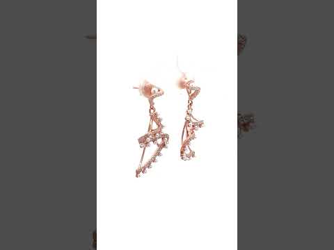 PurpleLuck- Chandelier Rose Gold Pearl Earrings