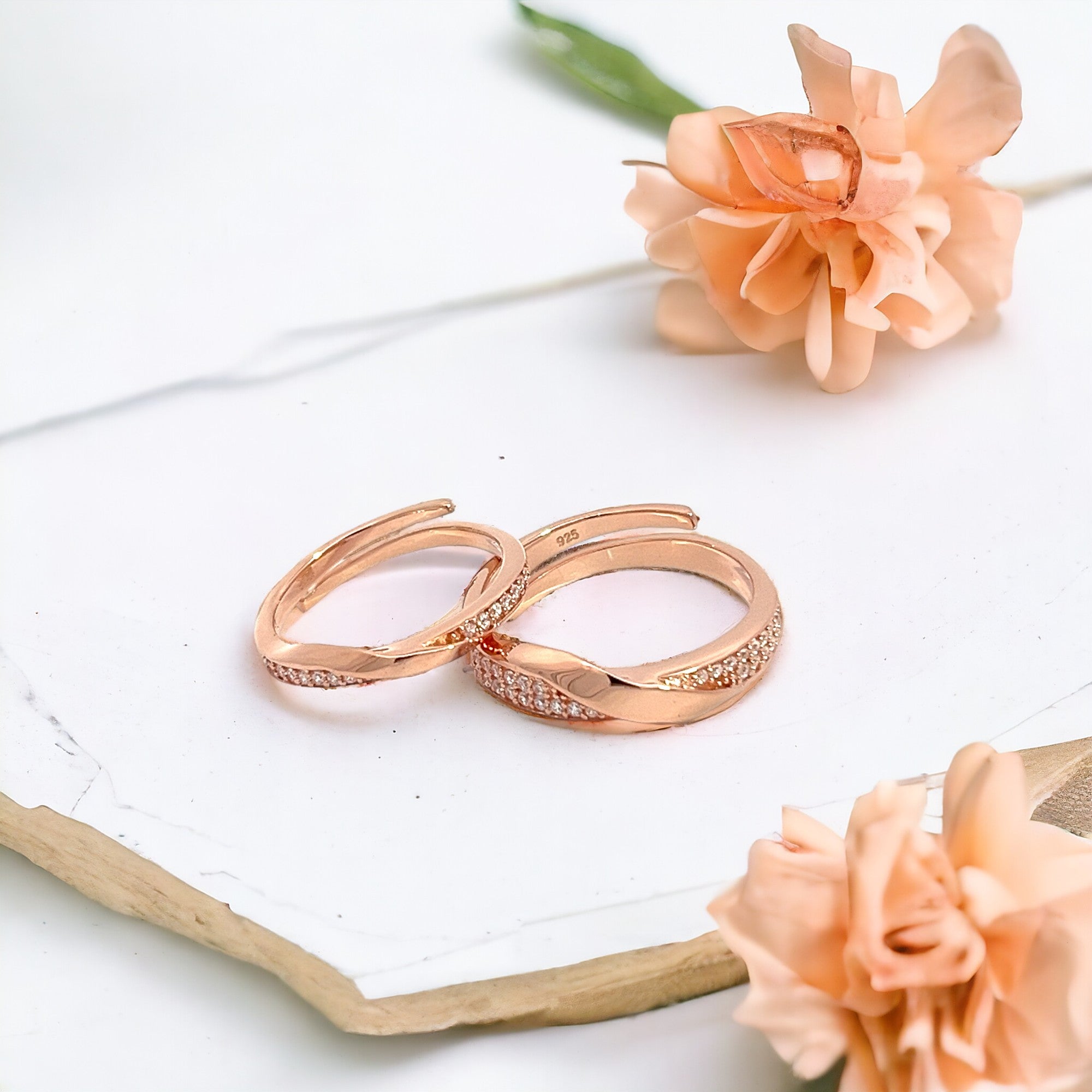 PurpleLuck Sakura 925 Silver Couple Rings in rose gold plating perfect present for Him and Her. Adjustable rings for Valentines day