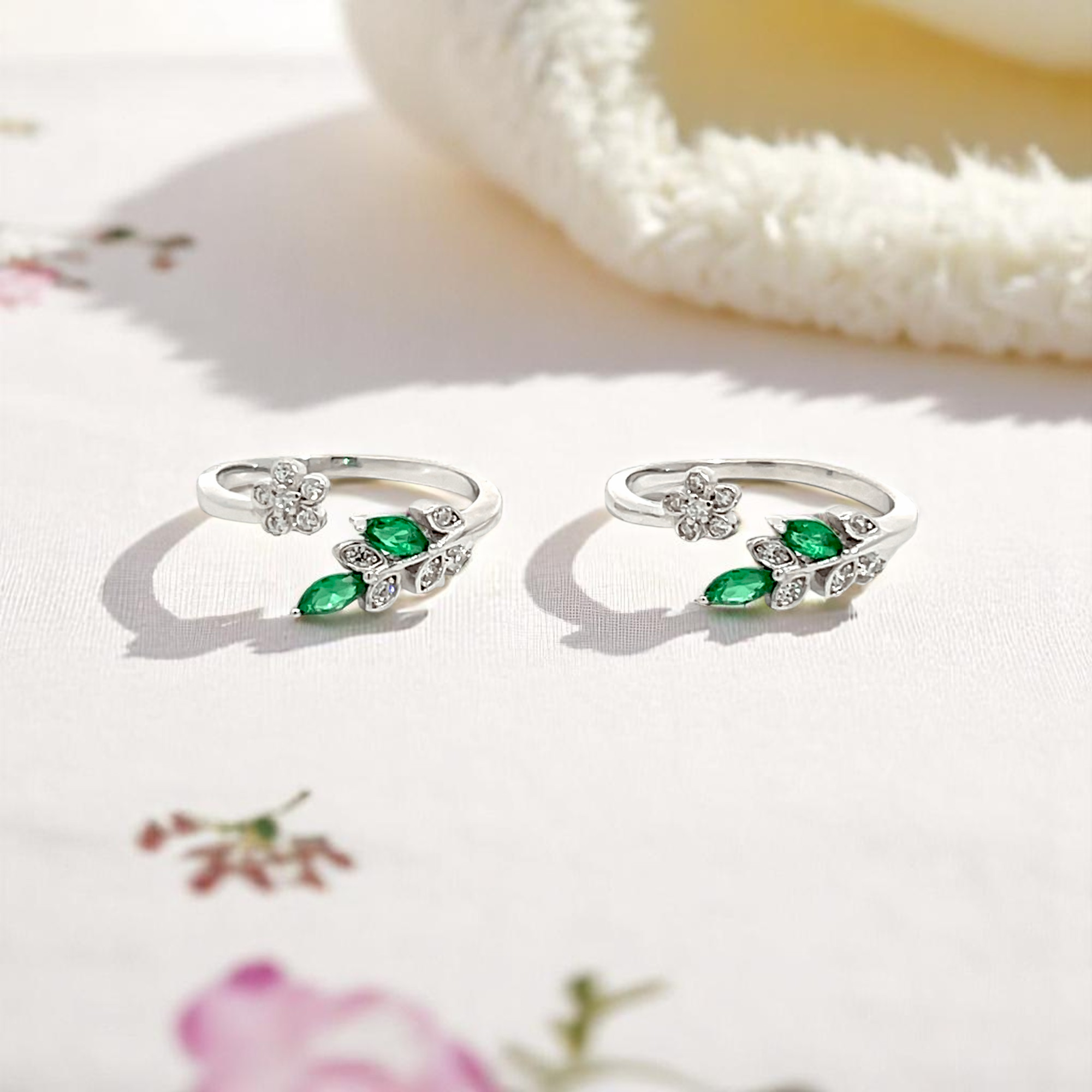 PurpleLuck Silver Verdant Toe Rings