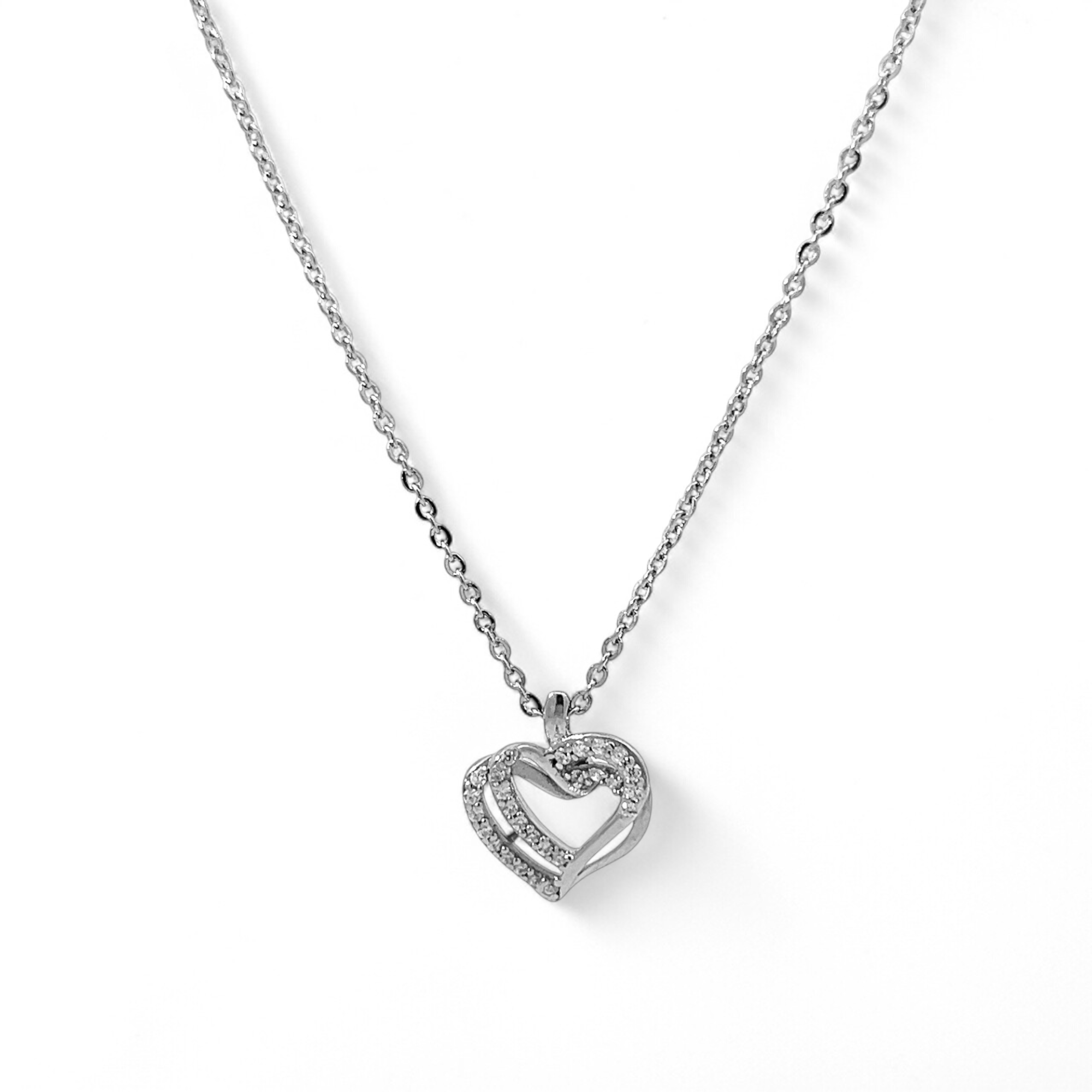 purpleluck My Valentine 925 Silver Necklace. Modern minimal heart design pendant with adjustable chain for gifting